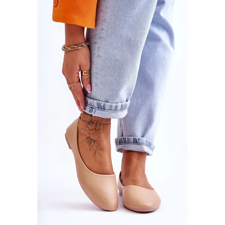 Beige Leather Classic Stacee Ballerina Shoes.