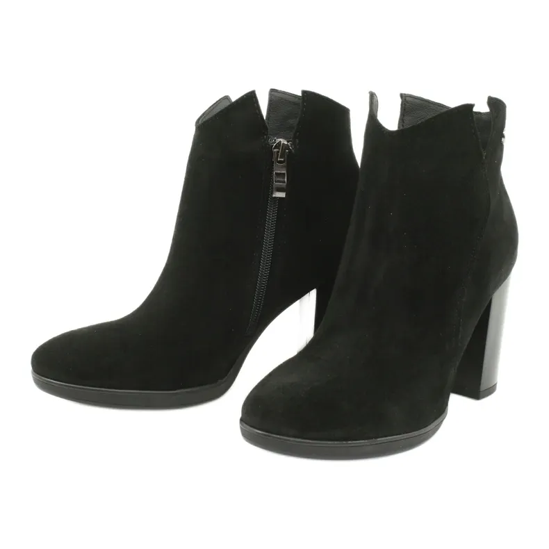 Black Suede Leather Boots on Post 4018