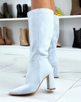 Pastel Blue Suede Boots with Pointed Toe and Heel