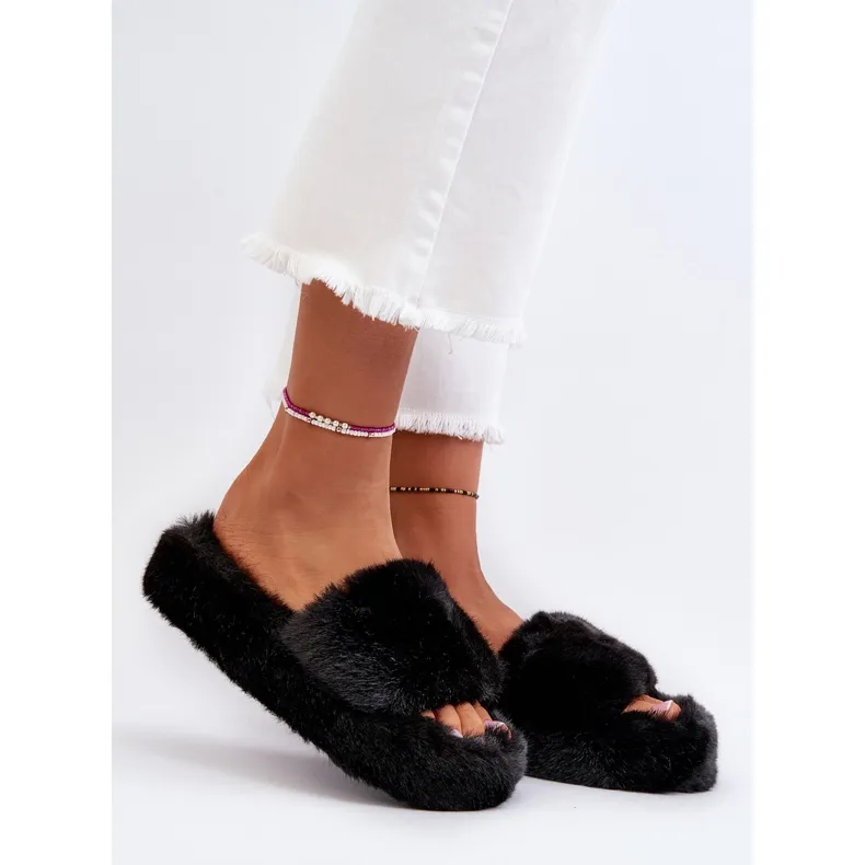 Stepia Women's Black Fur Slippers