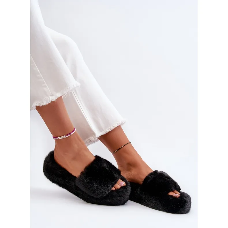 Stepia Women's Black Fur Slippers