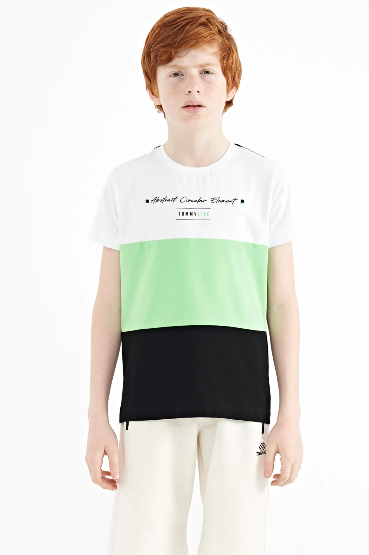 renk bloklu o yaka baski detayli standart kalip erkek ocuk t-shirt - 11135