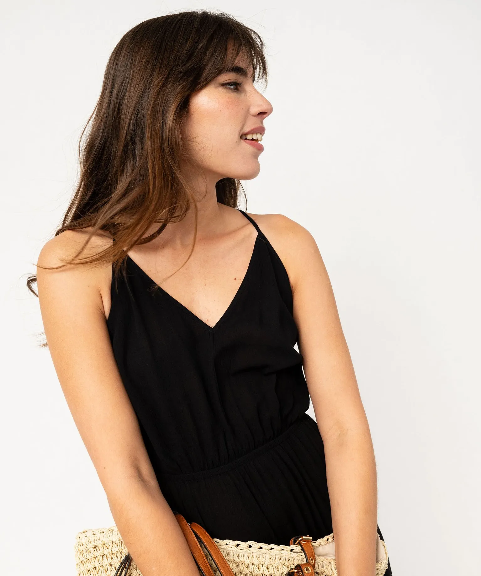 black beach dress with thin straps and ruffles women beachwear