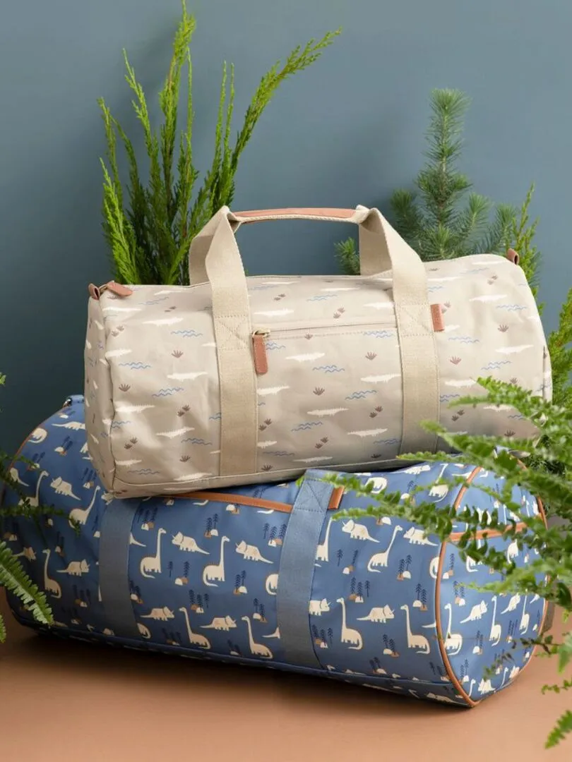 Crocodile patterned weekend bag in green, measures 55 x 26 cm.